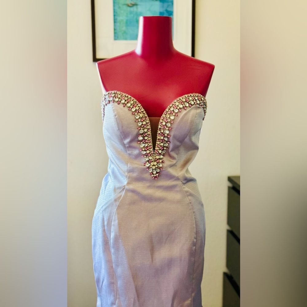 MAC DUGGAL - Picture 5 of 13